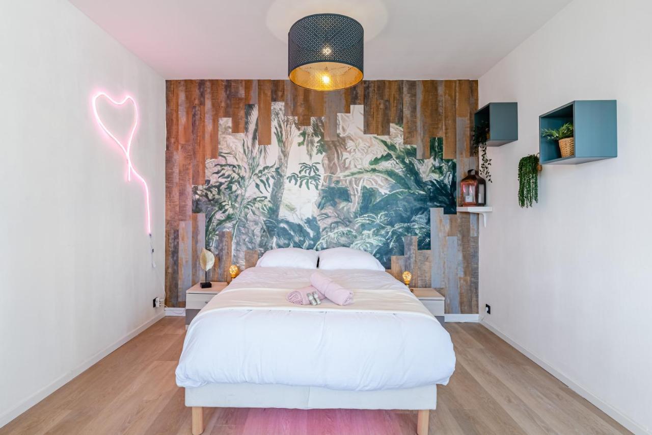 Aurora Lov'Room Proche De Saint Charles Marseille Eksteriør billede